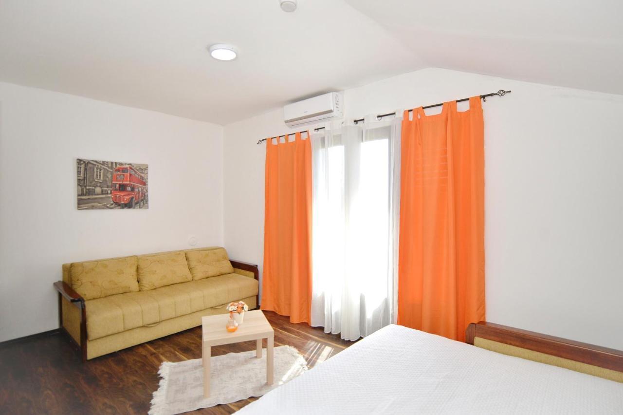 Vila Andrea Danilovgrad Εξωτερικό φωτογραφία