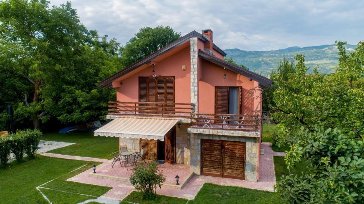 Vila Andrea Danilovgrad Εξωτερικό φωτογραφία